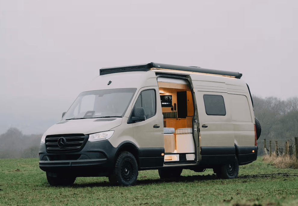 Rise Campers hero image