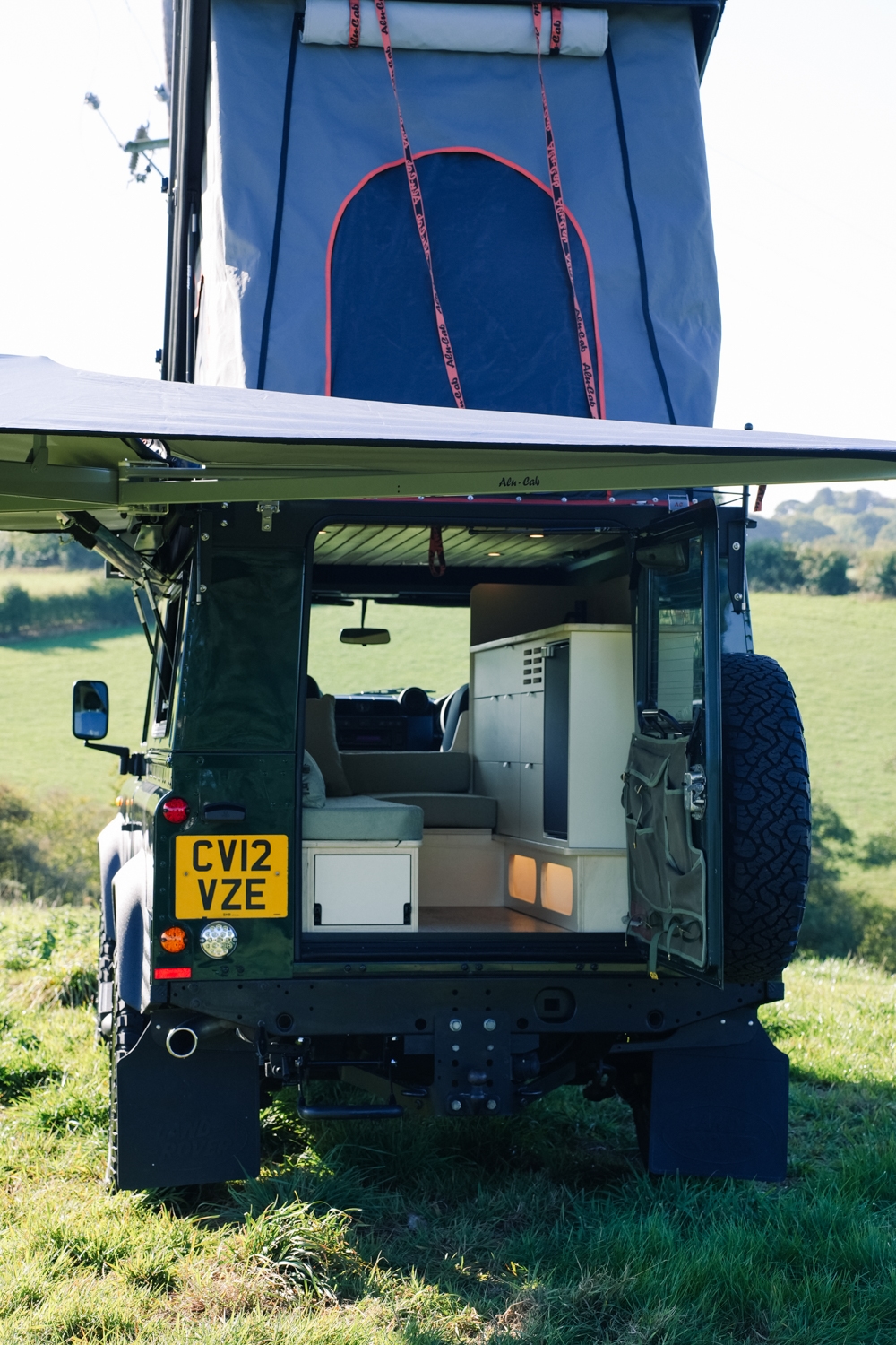 2012 Land Rover Defender photo